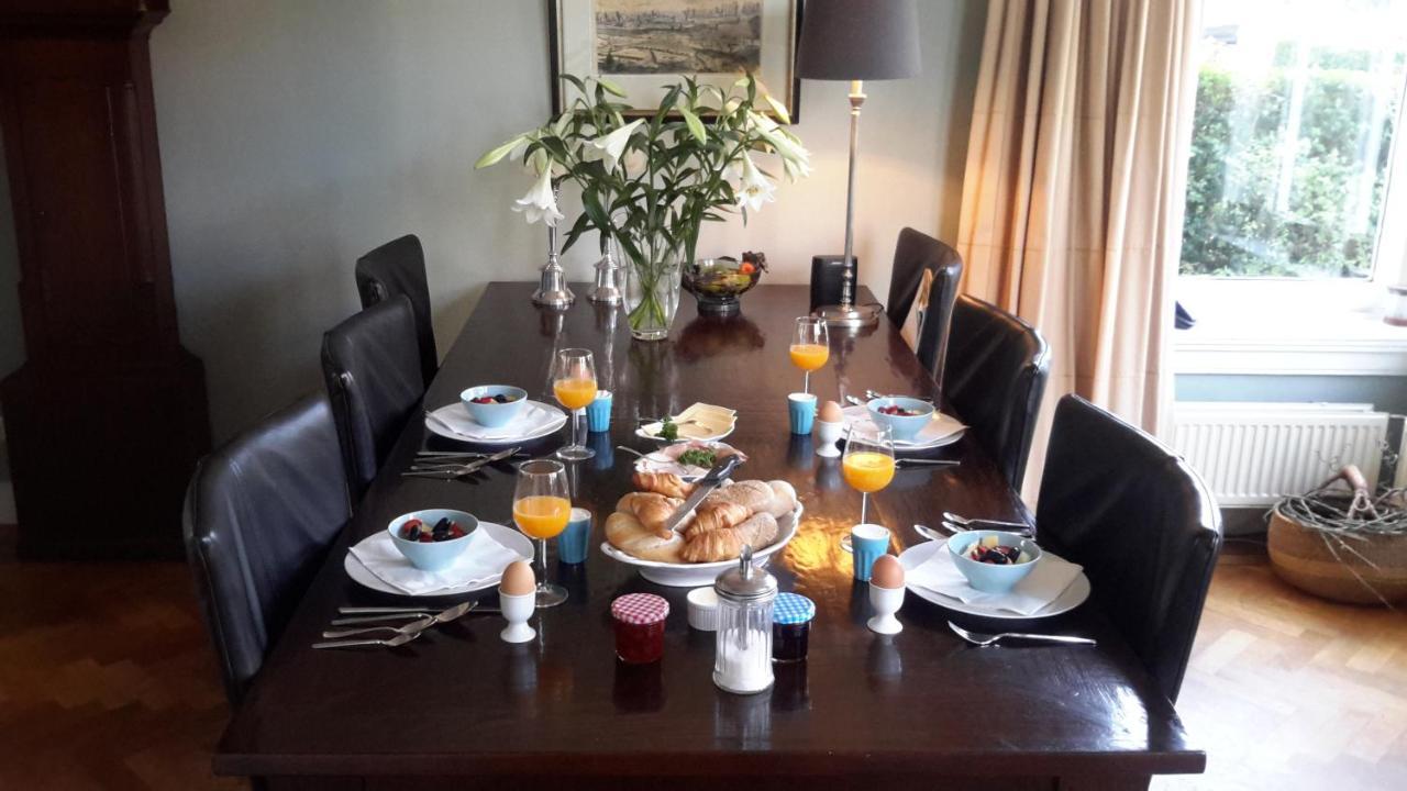 Place 2 Be Bed & Breakfast Ейндховен Екстериор снимка